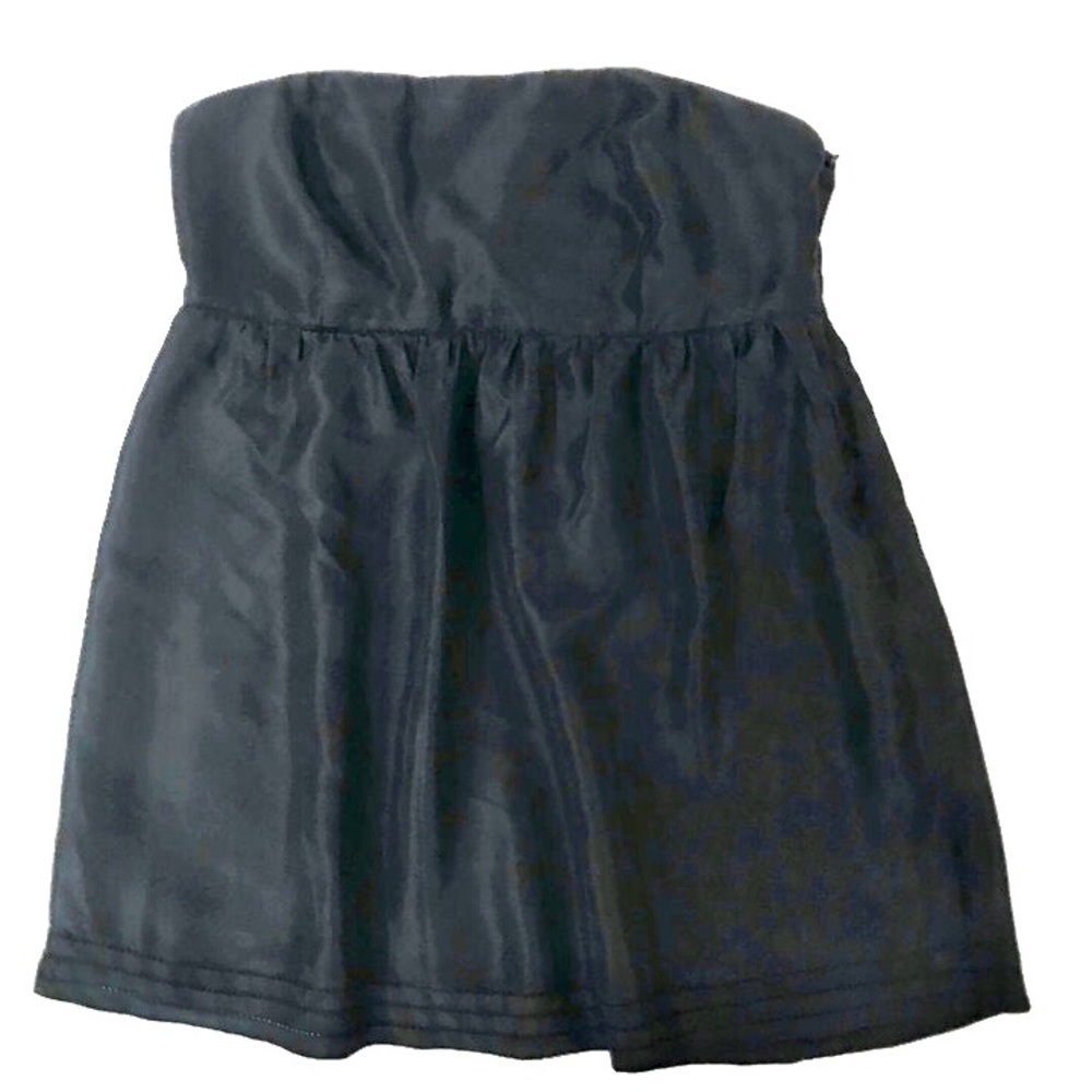 Silk Black Strapless Top.